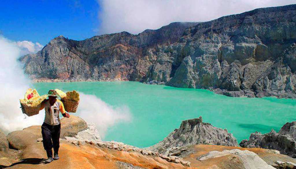 Ijen Package Tour From Bali